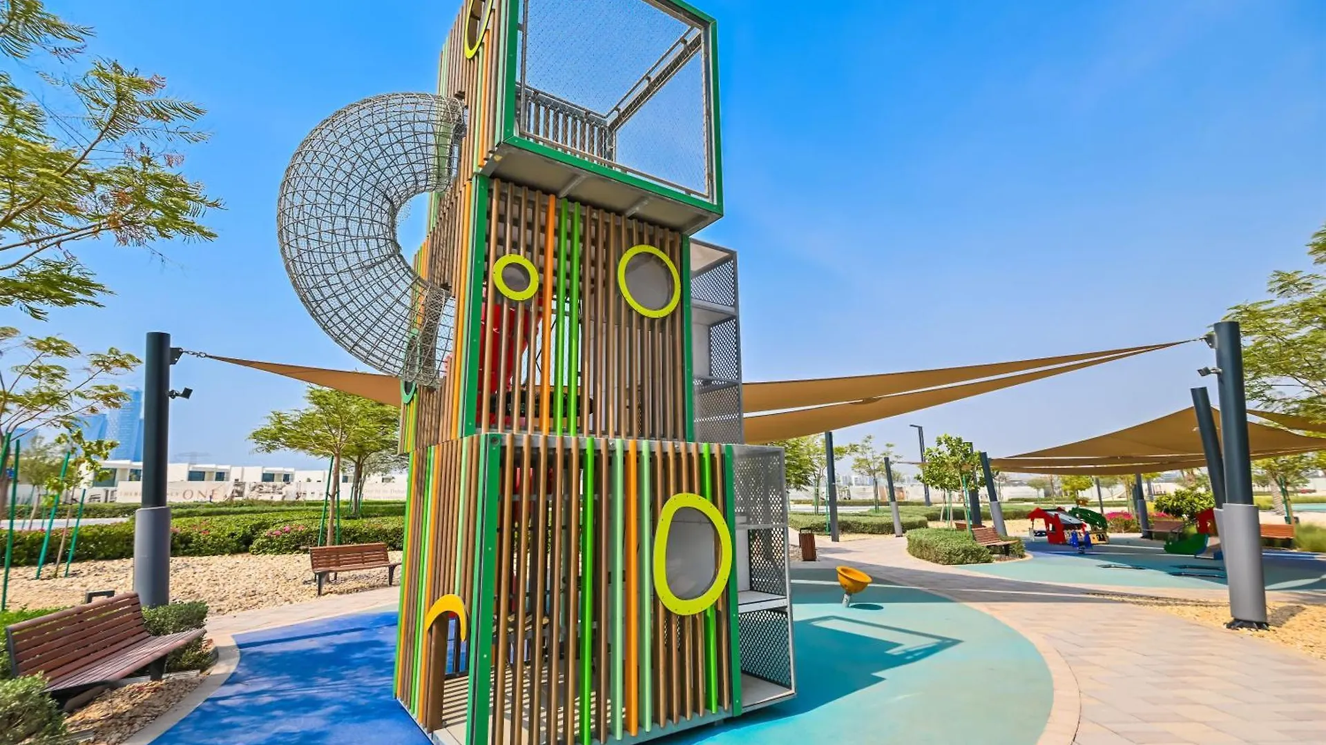 1Br Haven With Lagoon Serenity In District One Meydan Dubai 0*,