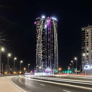 شقة Paramount Towers - Elegant, دبي